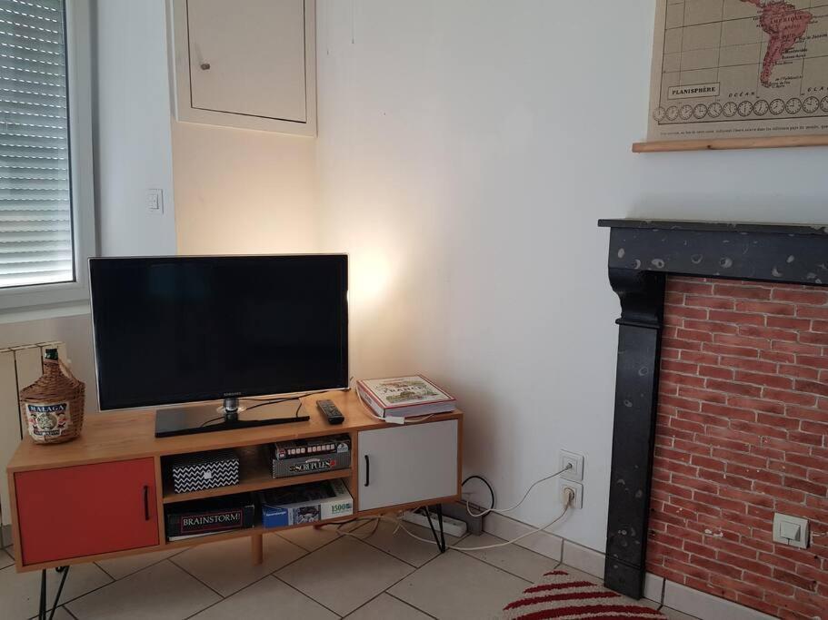 Appartement Rdc Avec Terrasse Epinac-les-Mines Exteriör bild
