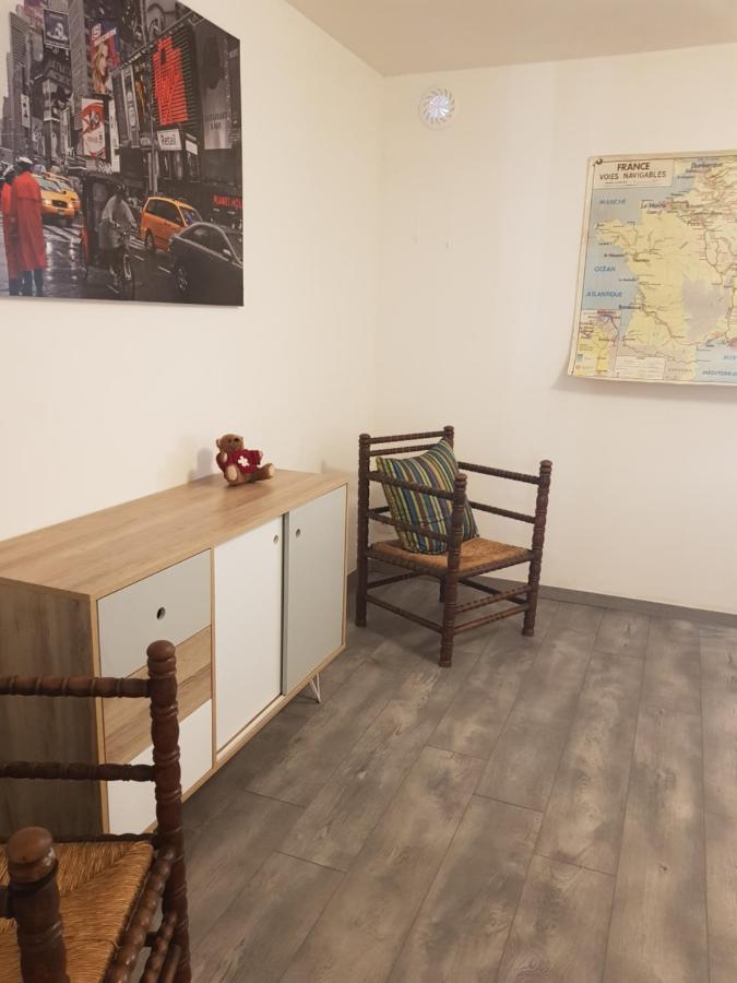 Appartement Rdc Avec Terrasse Epinac-les-Mines Exteriör bild